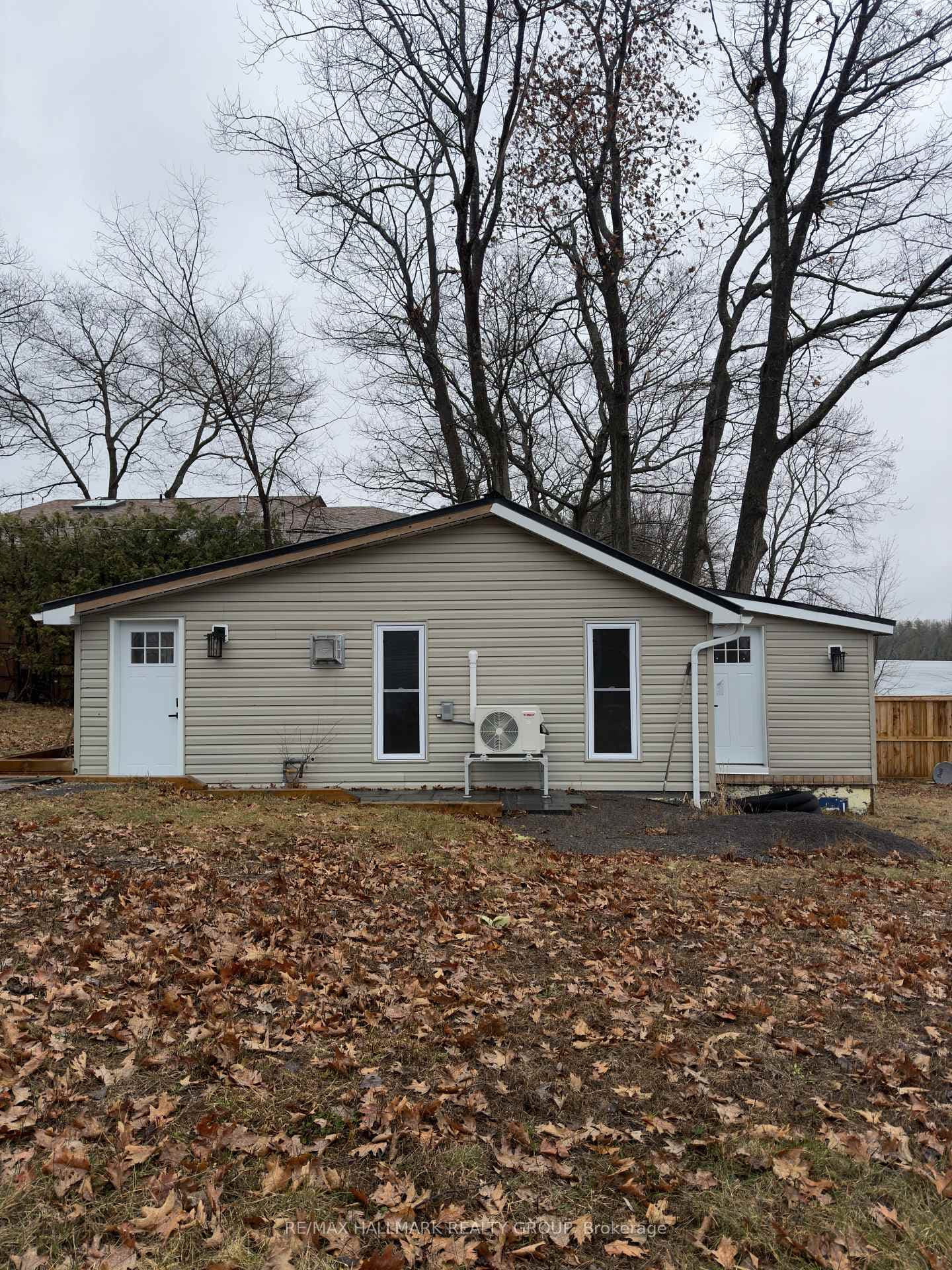 1114 Bayview Drive, Constance Bay - Dunrobin - Kilmaurs - Woodlawn, ON K0A 3M0