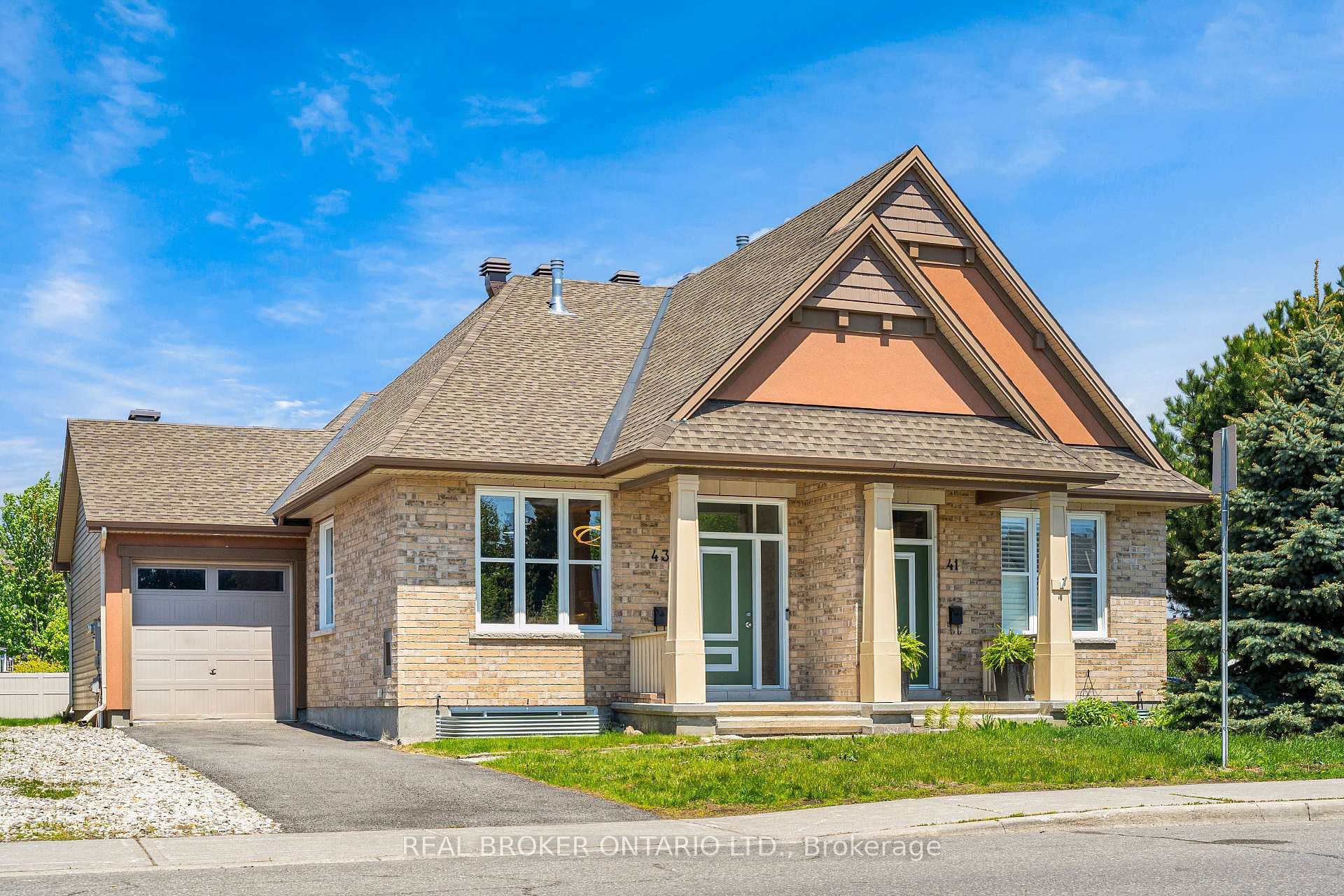43 Claridge Drive, Barrhaven, ON K2J 5A3