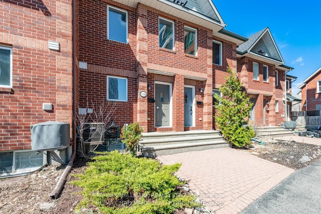 5-395 Bell Street S, Dows Lake - Civic Hospital and Area, ON K1S 4K5