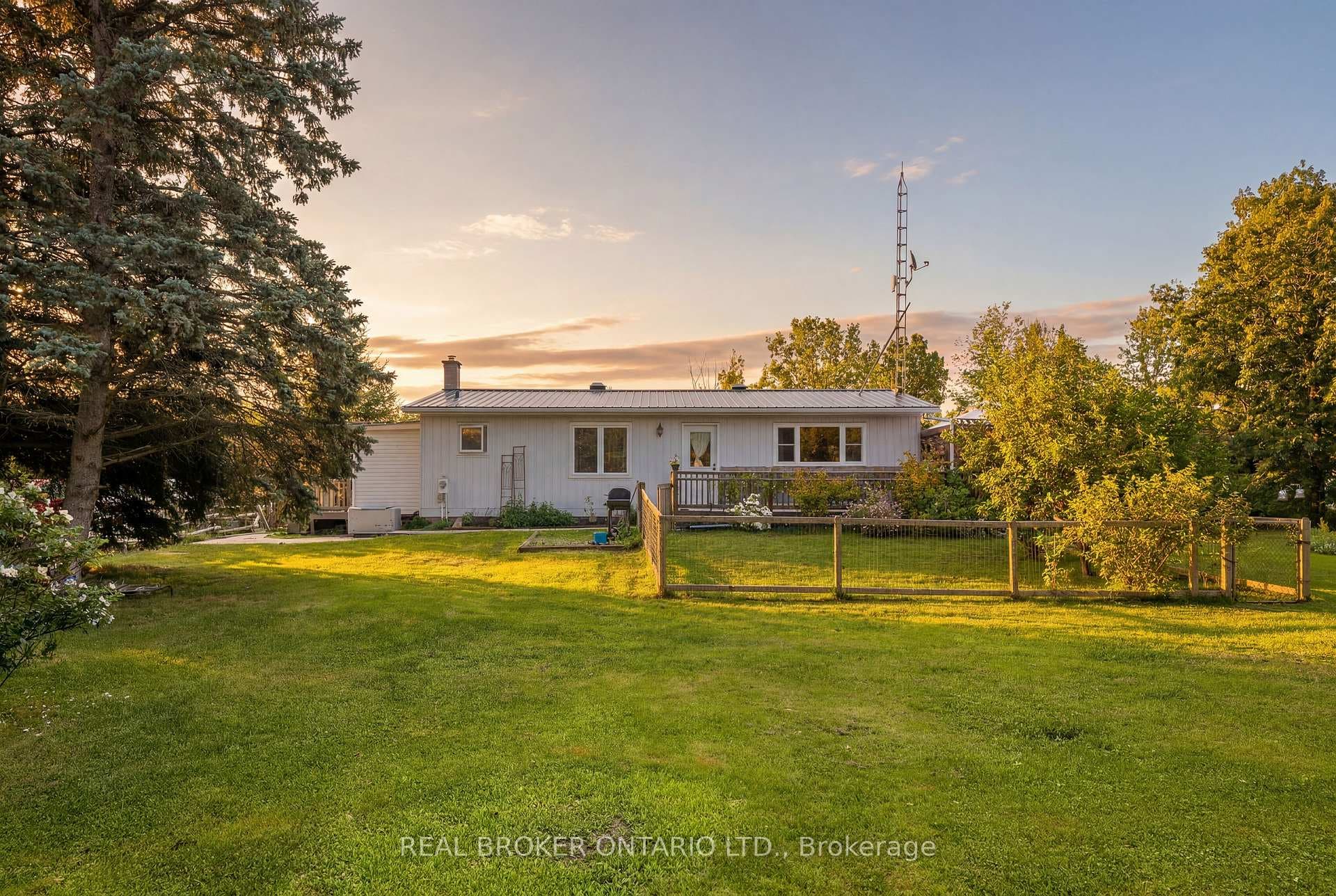 206 Weedmark Road, Merrickville-Wolford, ON K0G 1N0