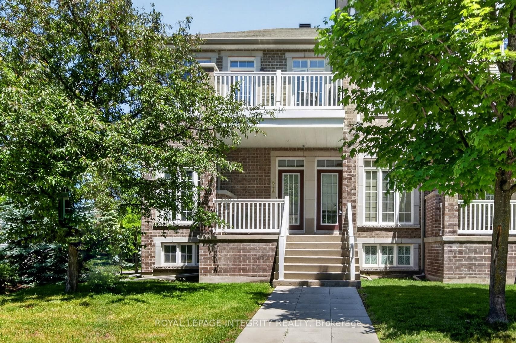 84 STONEHAVEN Drive A, Kanata, ON K2M 0C1