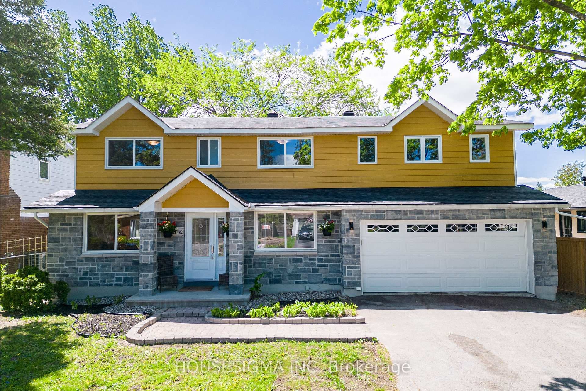 2032 Kings Grove Crescent, Beacon Hill North - South and Area, ON K1J 6G1