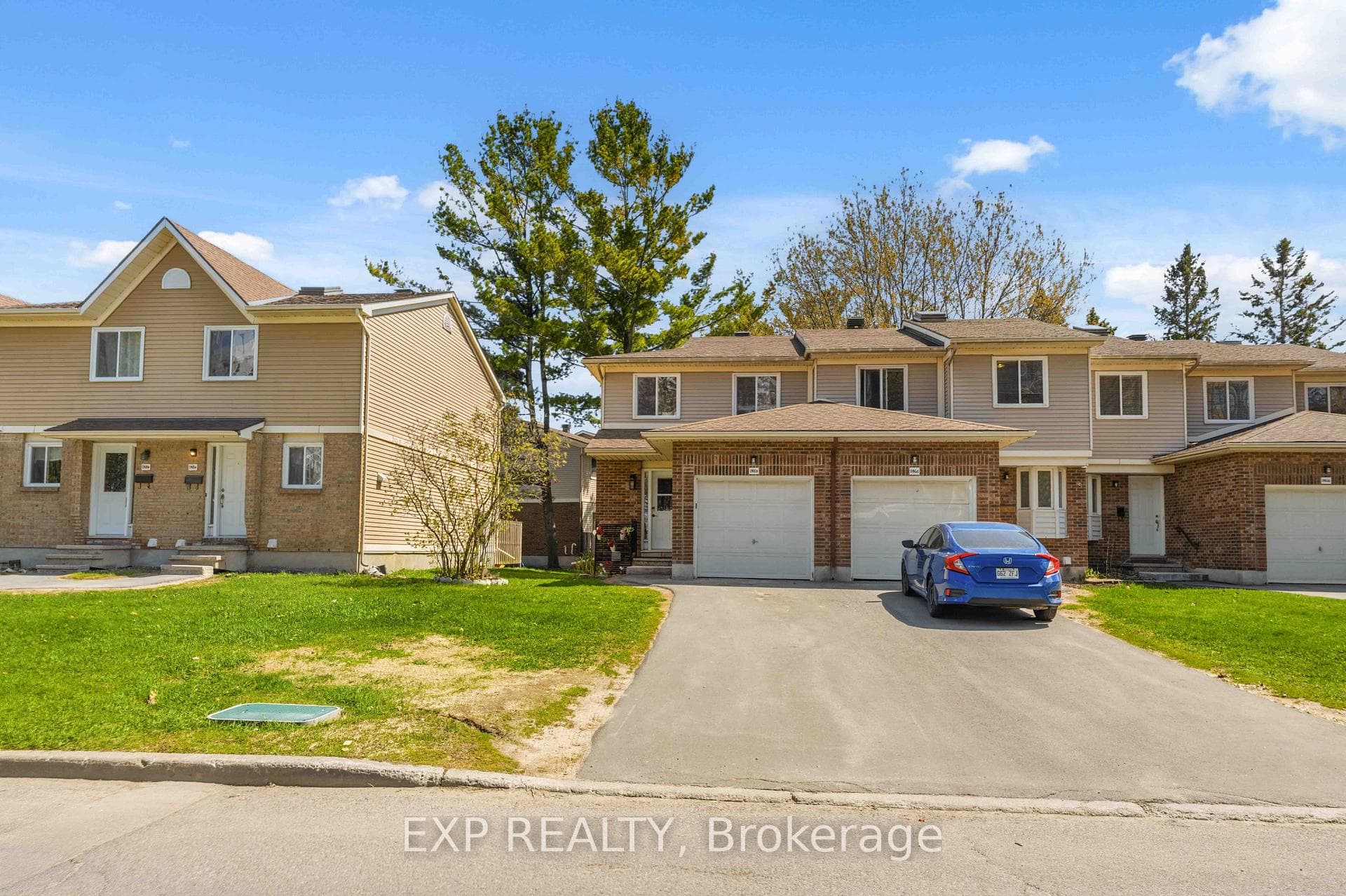 146 Valley Stream Drive D, South of Baseline to Knoxdale, ON K2H 9C6