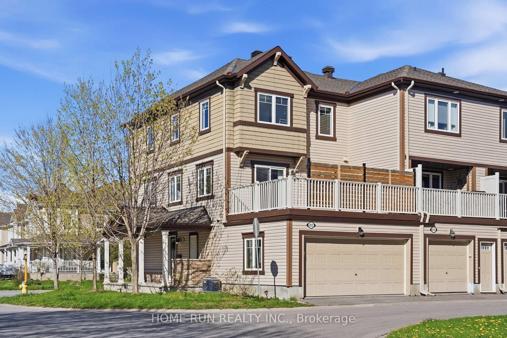 253 Cayman Road, Stittsville - Munster - Richmond, ON K2S 0N7