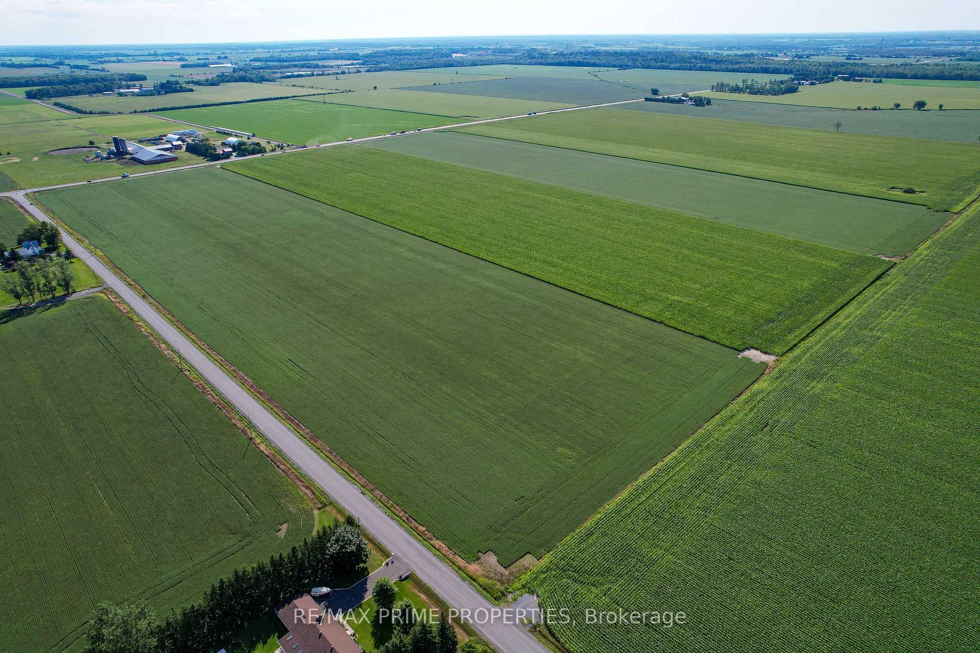 1458 WALL Road, Orleans - Cumberland and Area, ON K4B 1H9
