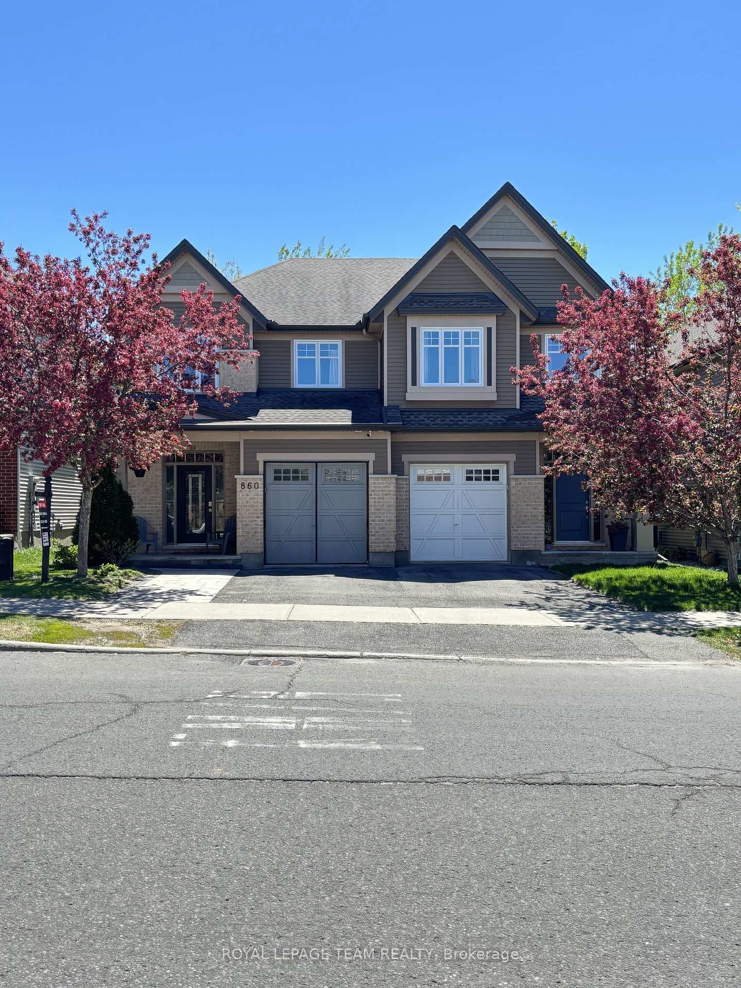 860 WHITE ALDER Avenue, Blossom Park - Airport and Area, ON K1T 0H1
