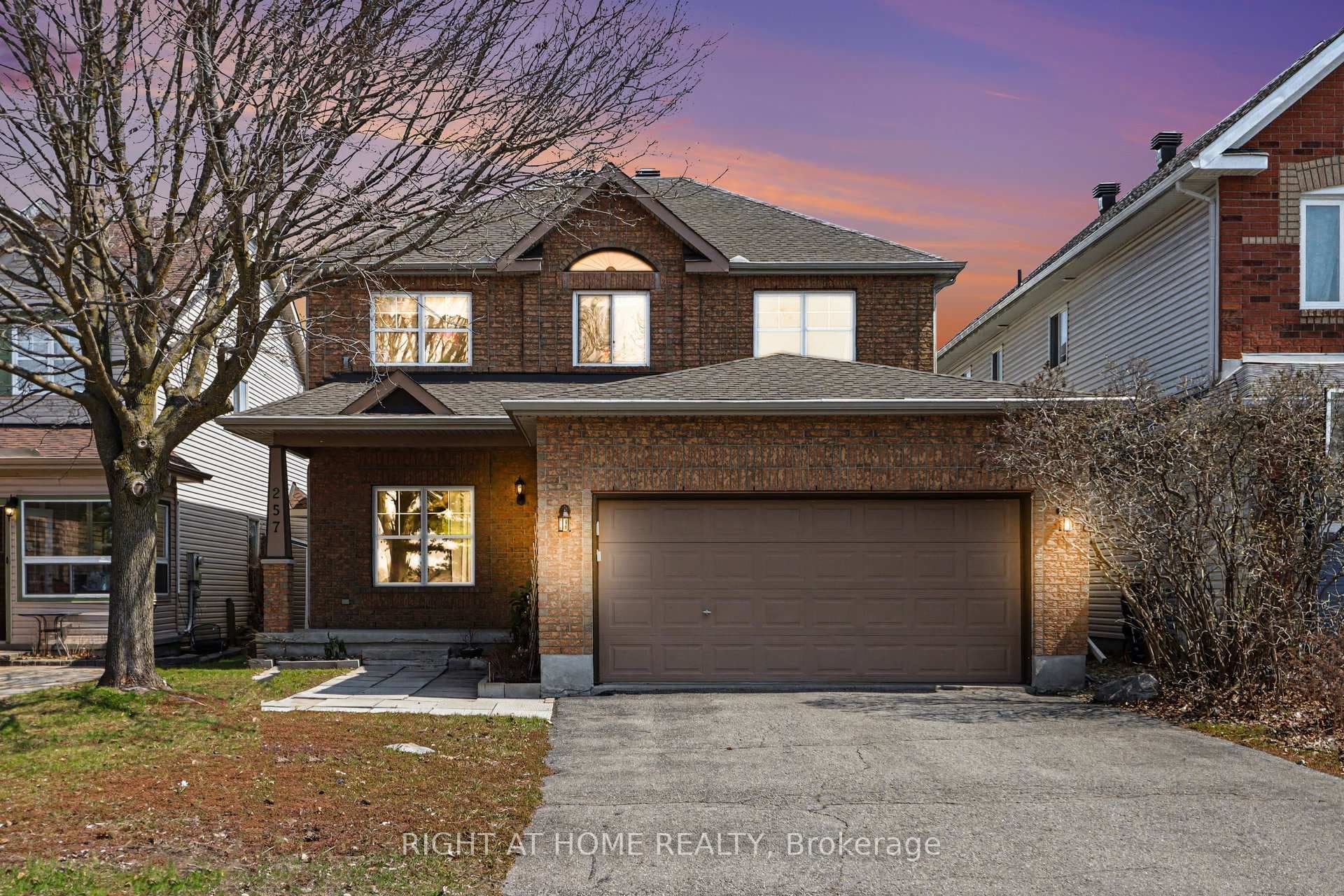 257 Stoneway Drive, Barrhaven, ON K2G 6E9