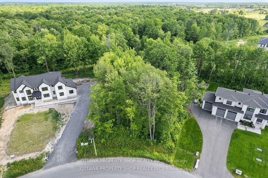 583 Shoreway Drive, Greely - Metcalfe - Osgoode - Vernon and Area, ON K4P 0G3