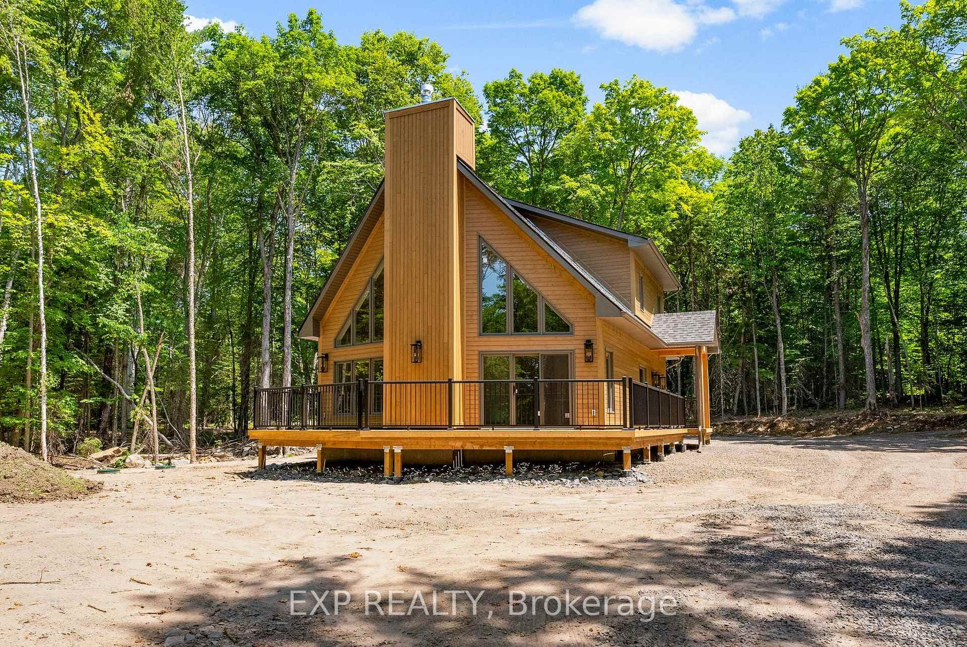 743 Lakewoods Drive, Madawaska Valley, ON K0J 1B0