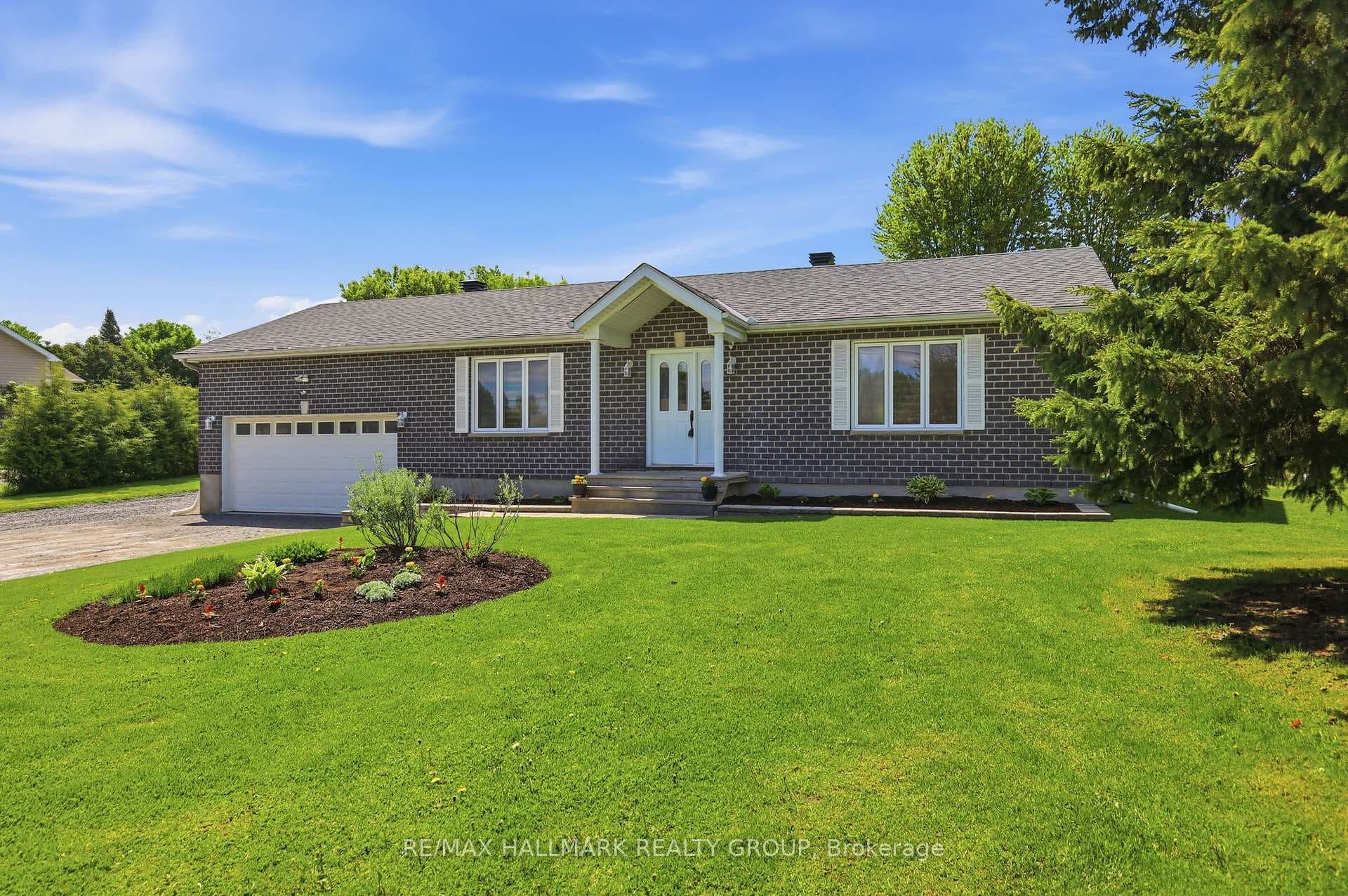 2740 Lockwood Lane, Orleans - Cumberland and Area, ON K4C 1B6