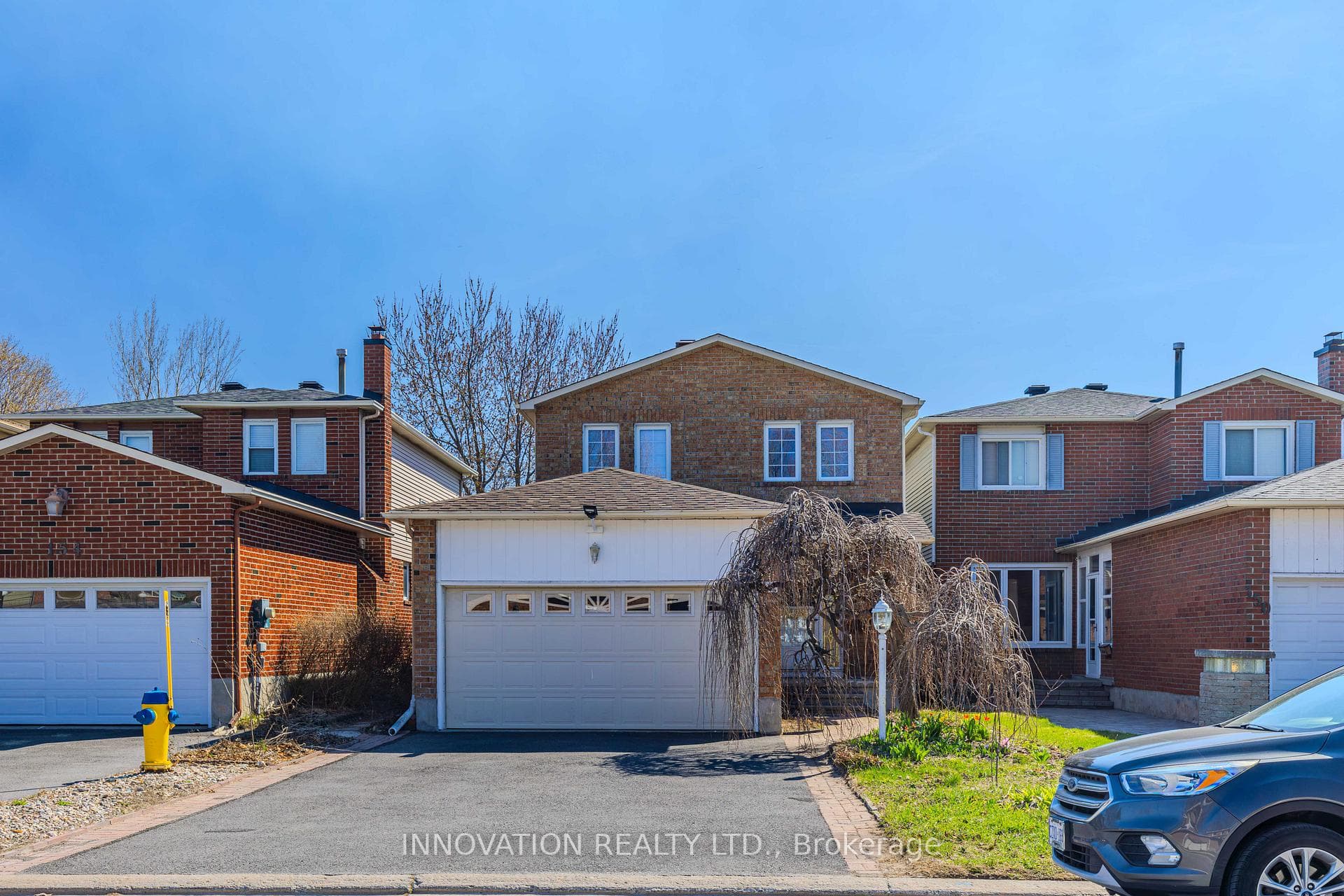 152 McCurdy Drive E, Kanata, ON K2L 2Z6