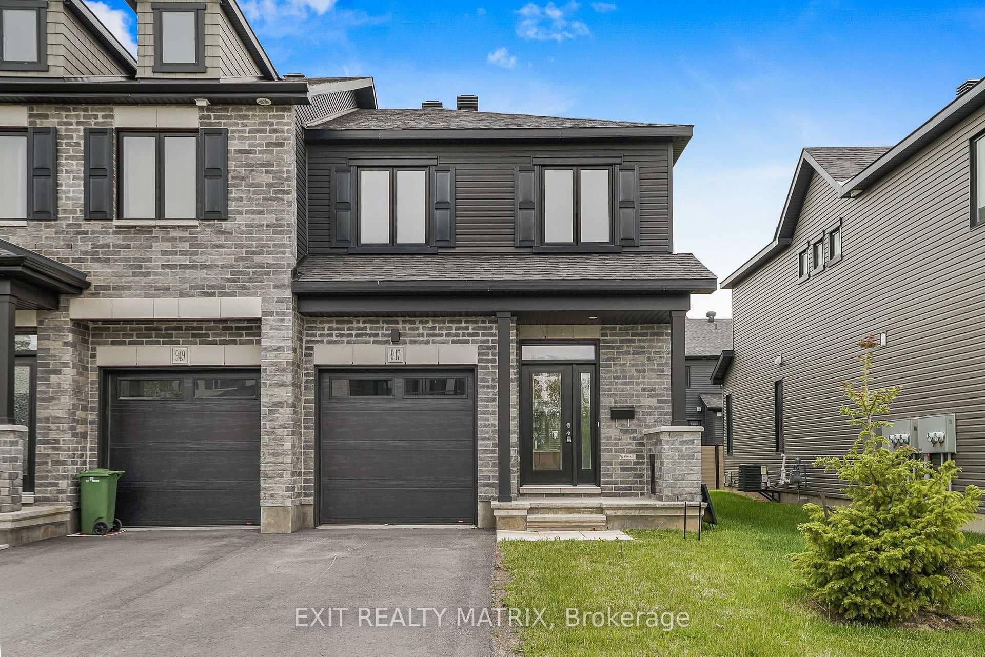 947 Cologne Street, Russell, ON K0A 1W0
