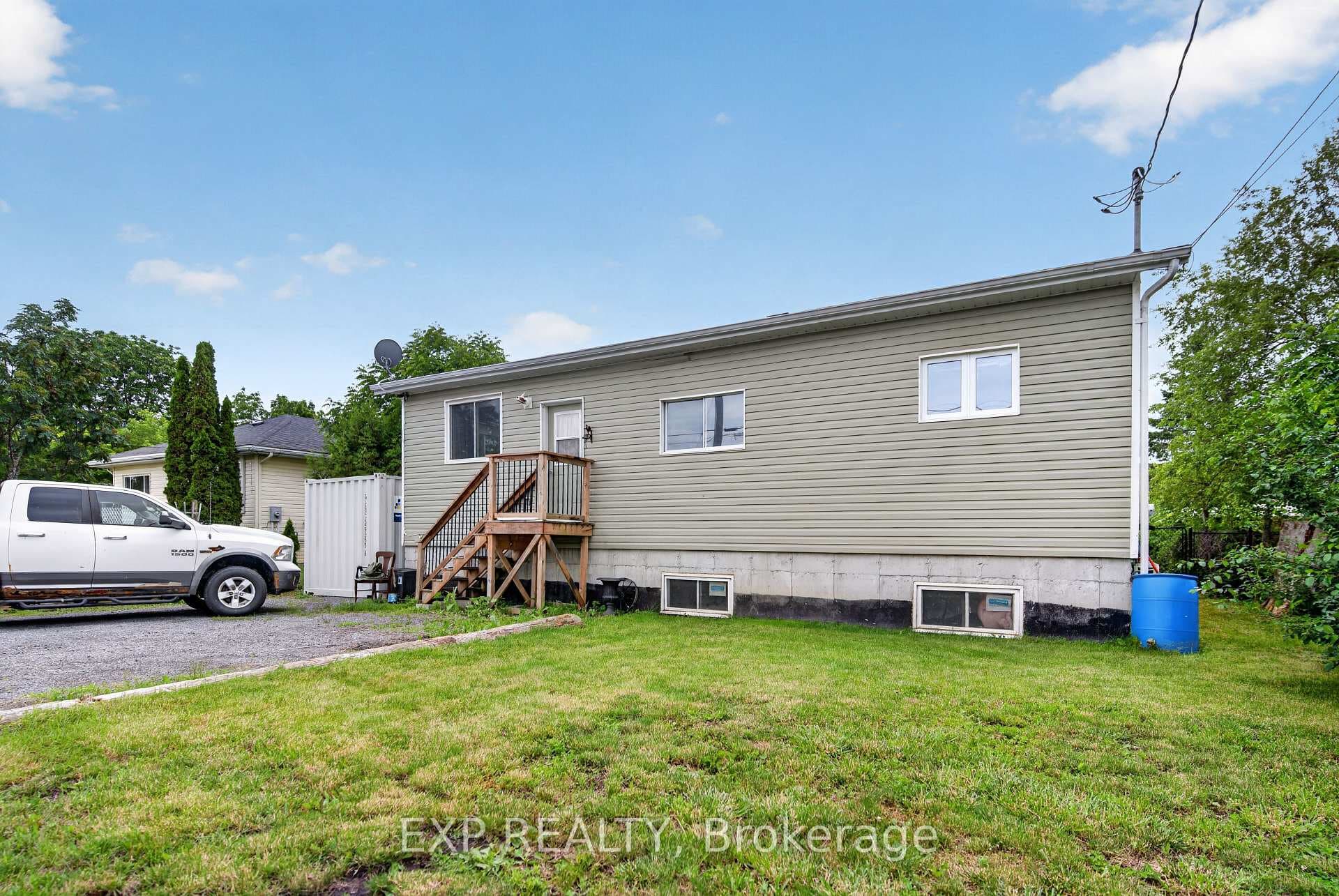 150 Main Street N, North Dundas, ON K0C 1H0