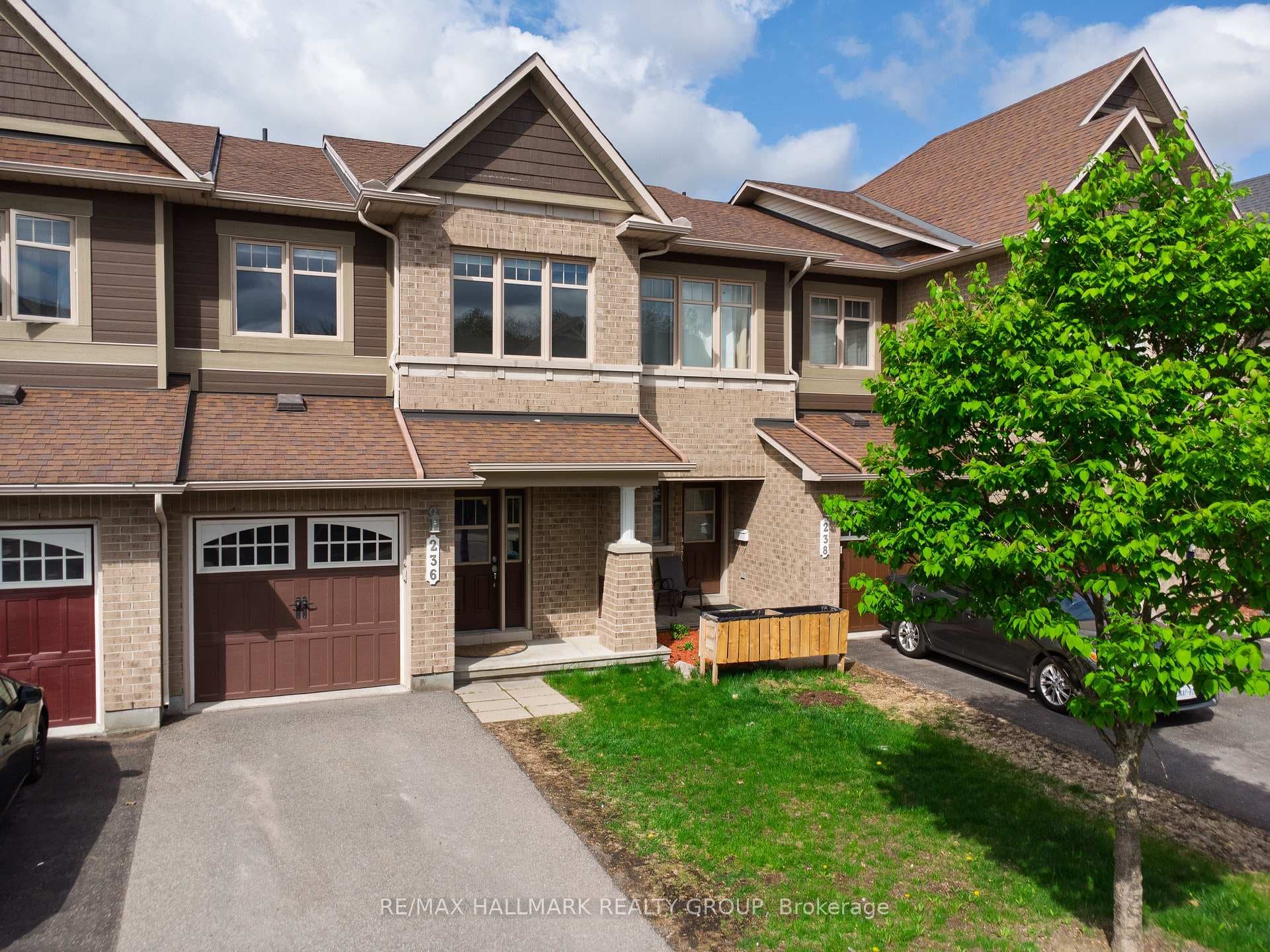 236 Trailsedge Way, Orleans - Convent Glen and Area, ON K1W 0E8