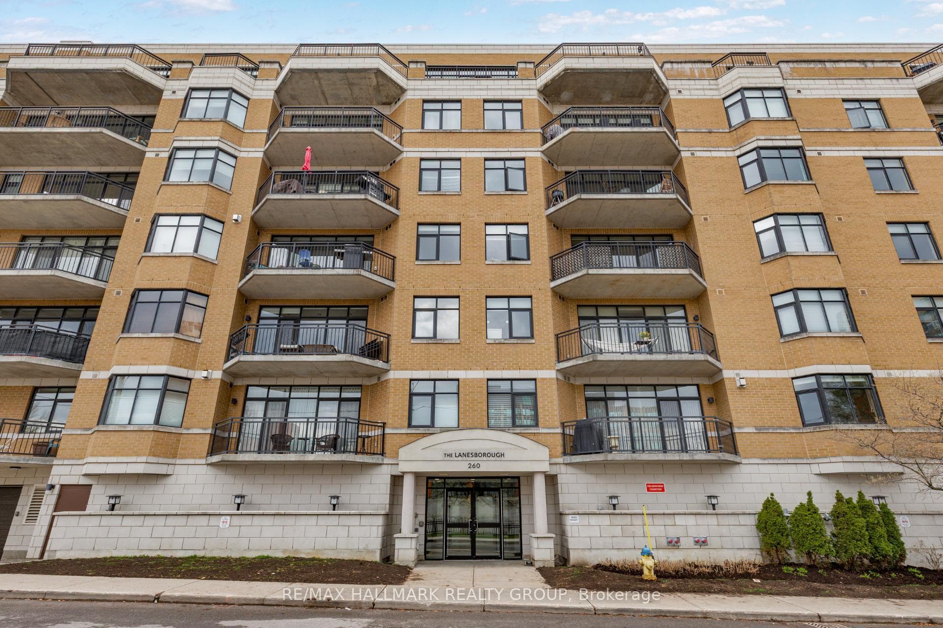 260 Besserer Street 203, Lower Town - Sandy Hill, ON K1N 1J3
