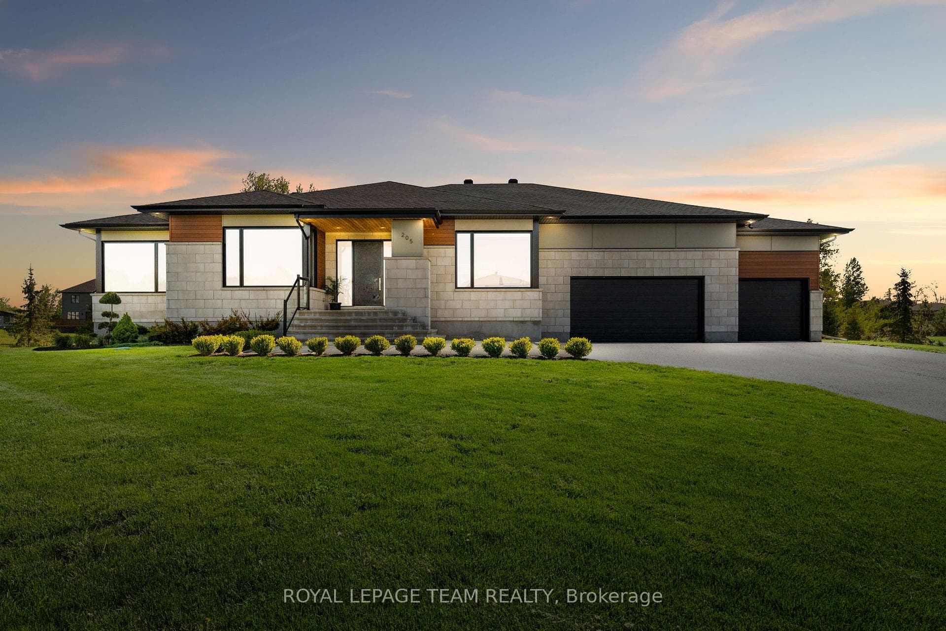 205 Summerview Terrace, Greely - Metcalfe - Osgoode - Vernon and Area, ON K4P 0E9