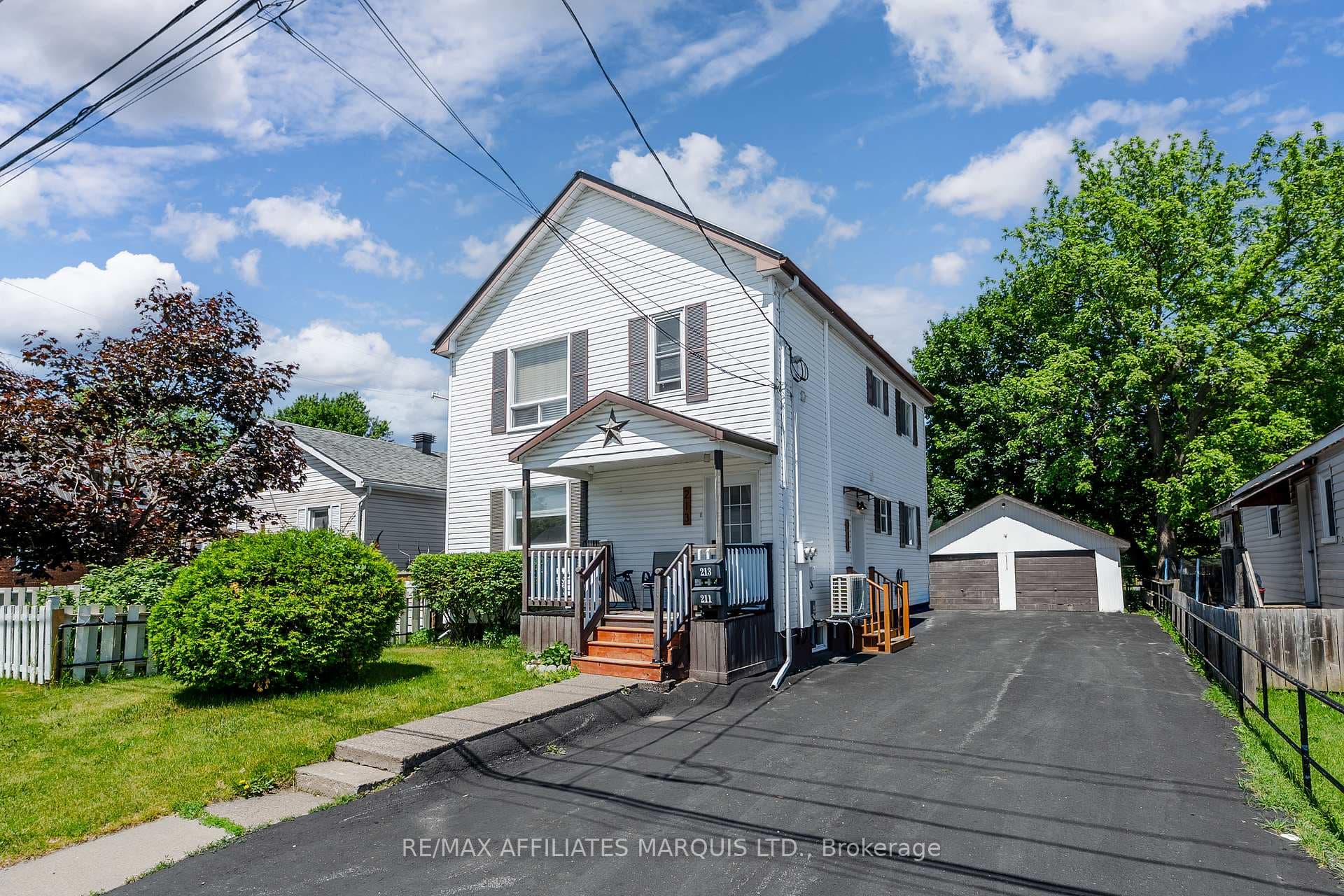 213 8th Street E, Cornwall, ON K6H 2S6