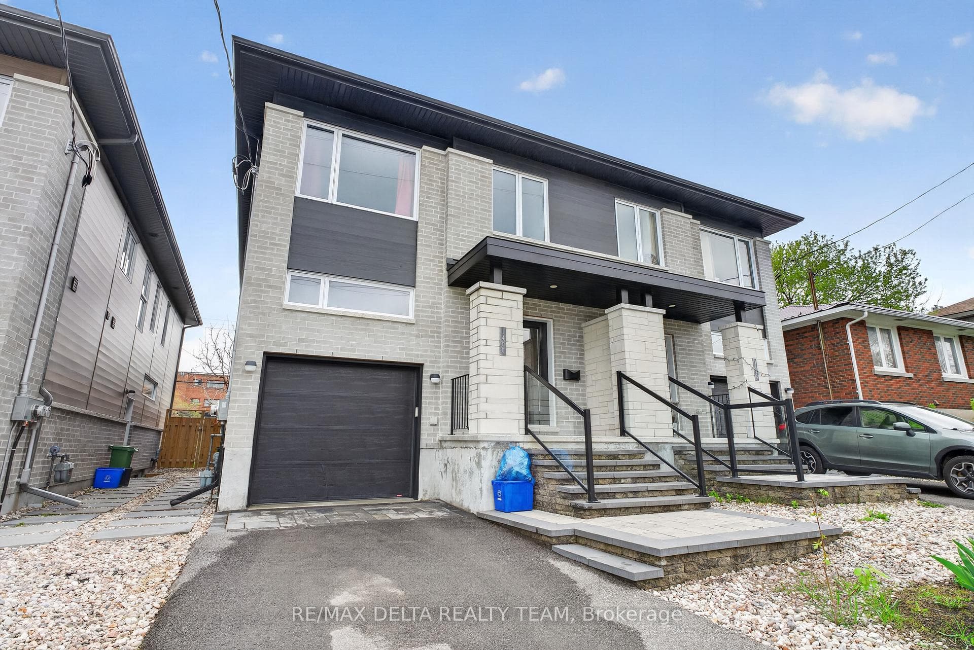 1400 Mayview Avenue, Carlington - Central Park, ON K1Z 8H7