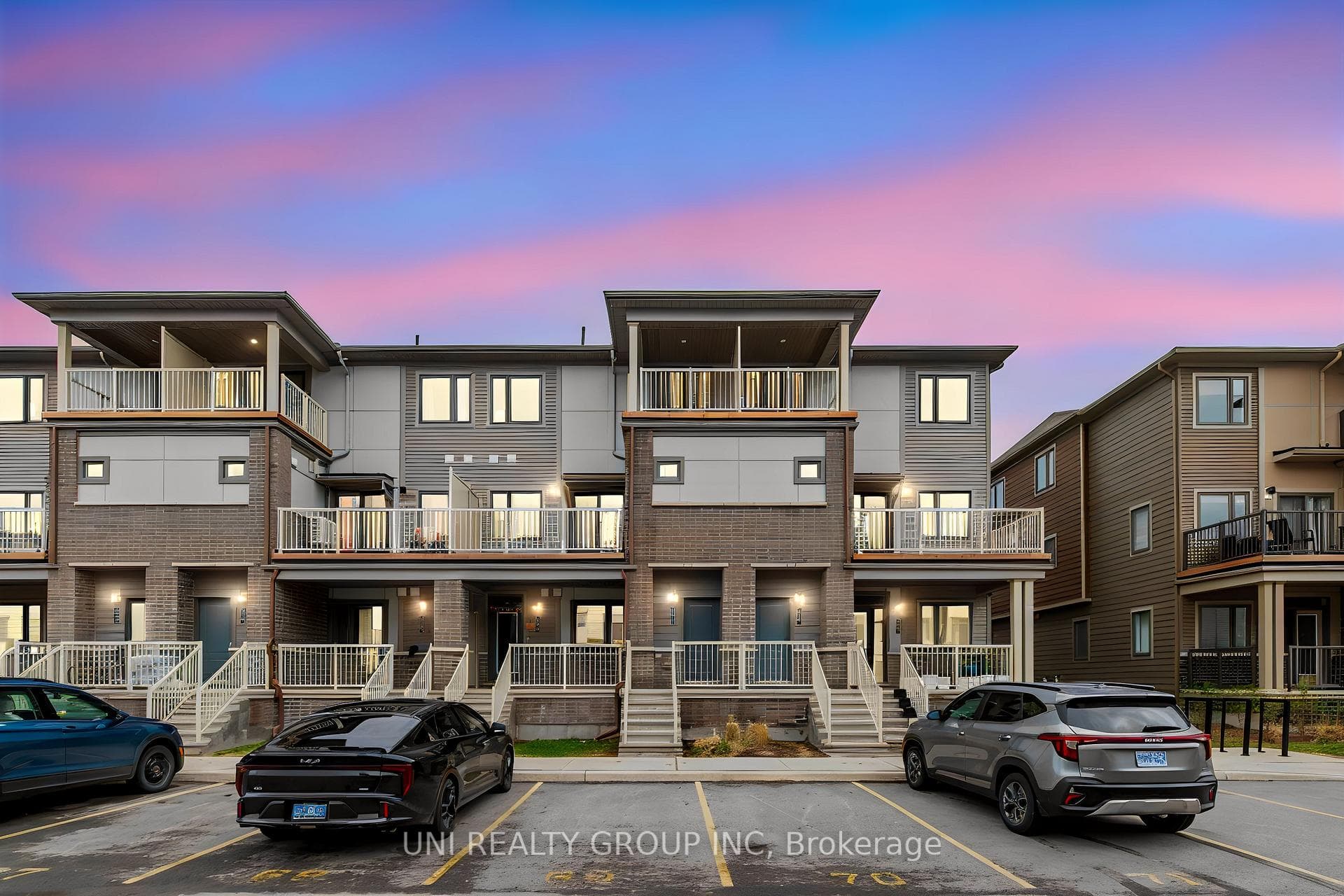 264 ANYOLITE Private, Barrhaven, ON K2J 7J3