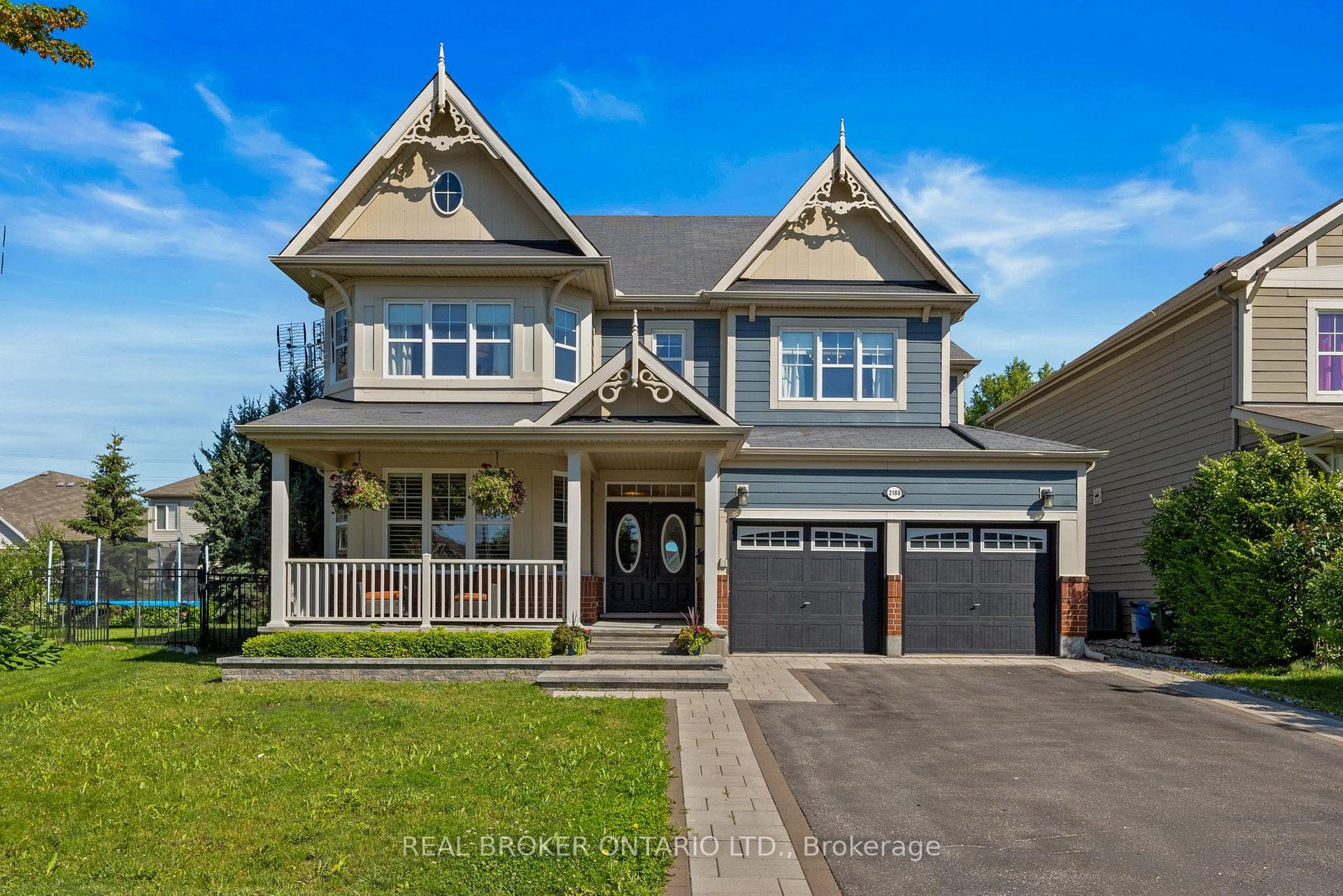 2188 Sunset Cove Circle, Barrhaven, ON K2J 0T8