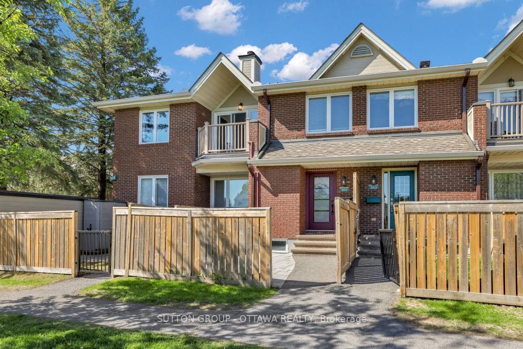 1835 Marsala Crescent 201, Orleans - Cumberland and Area, ON K4A 2E5