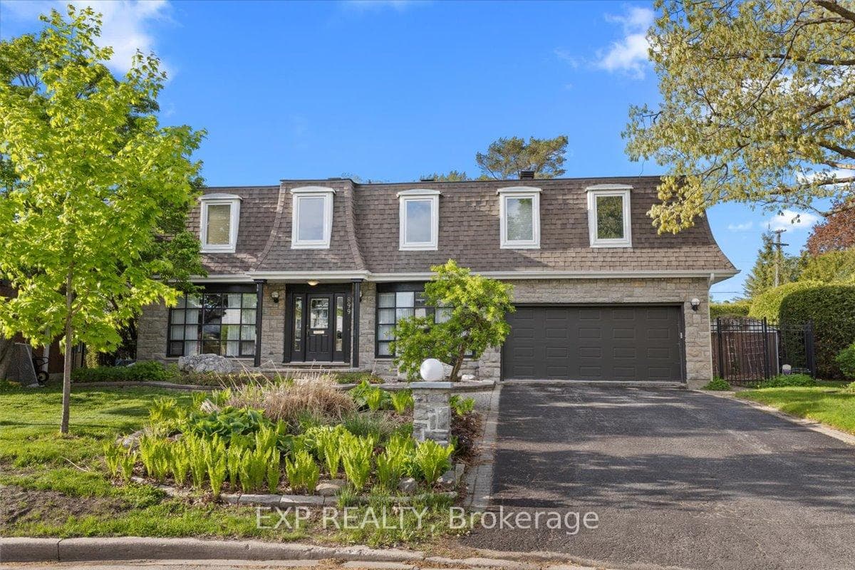 899 Dresden Crescent, Britannia Heights - Queensway Terrace N and Area, ON K2B 5H8