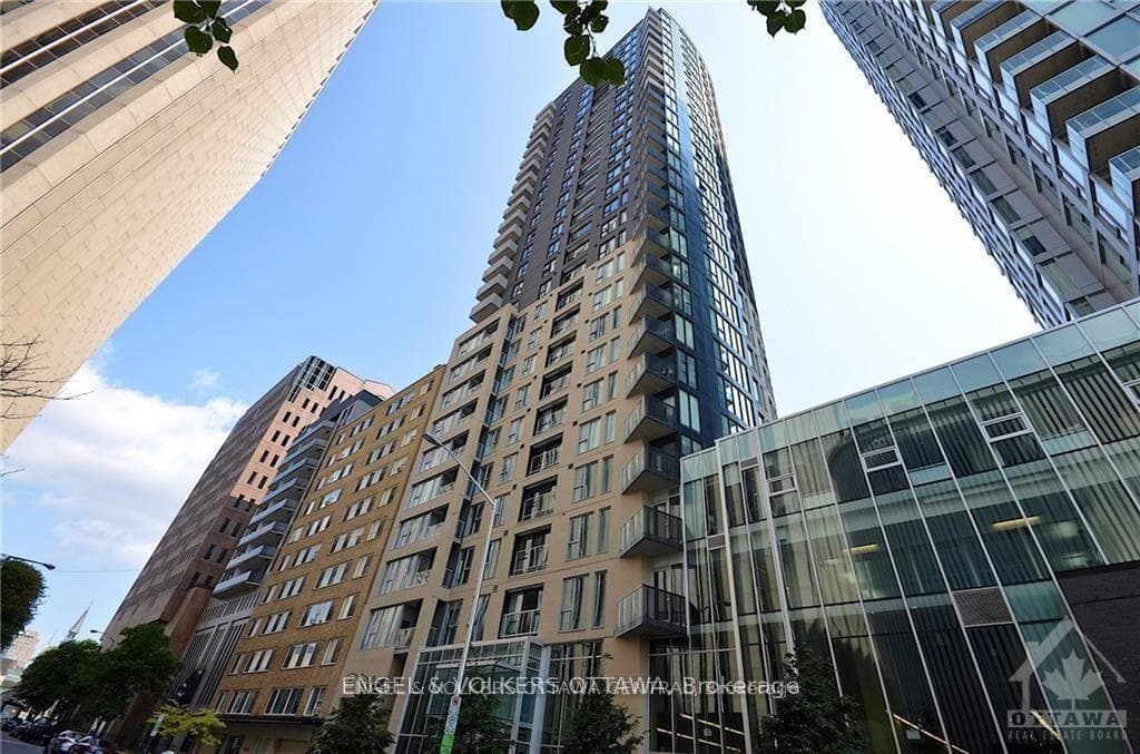 40 Nepean Street 503, Ottawa Centre, ON K2P 0X5
