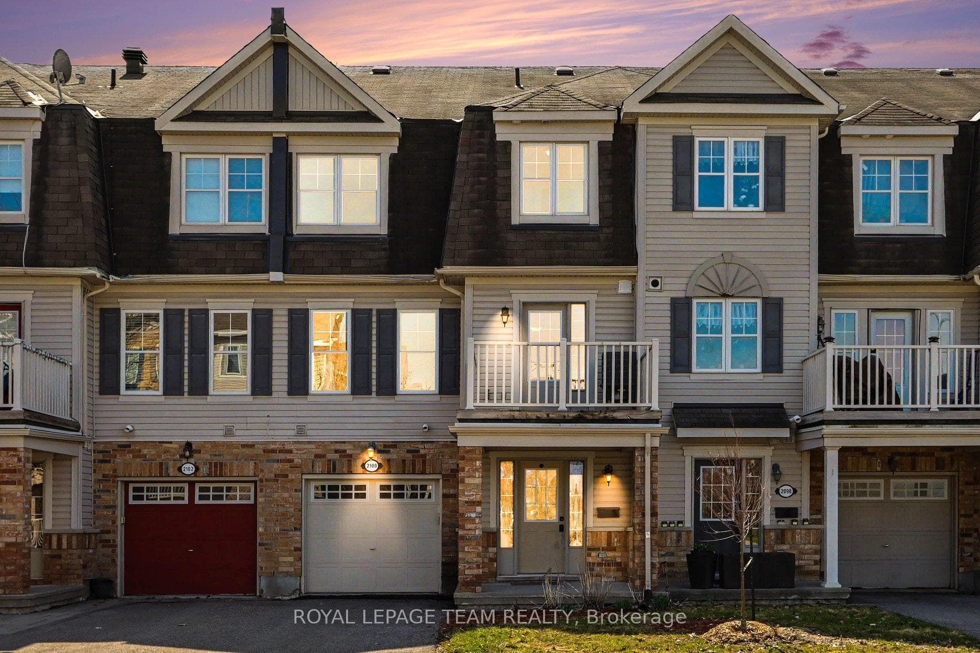 2100 Madrid Avenue, Barrhaven, ON K2J 0K4
