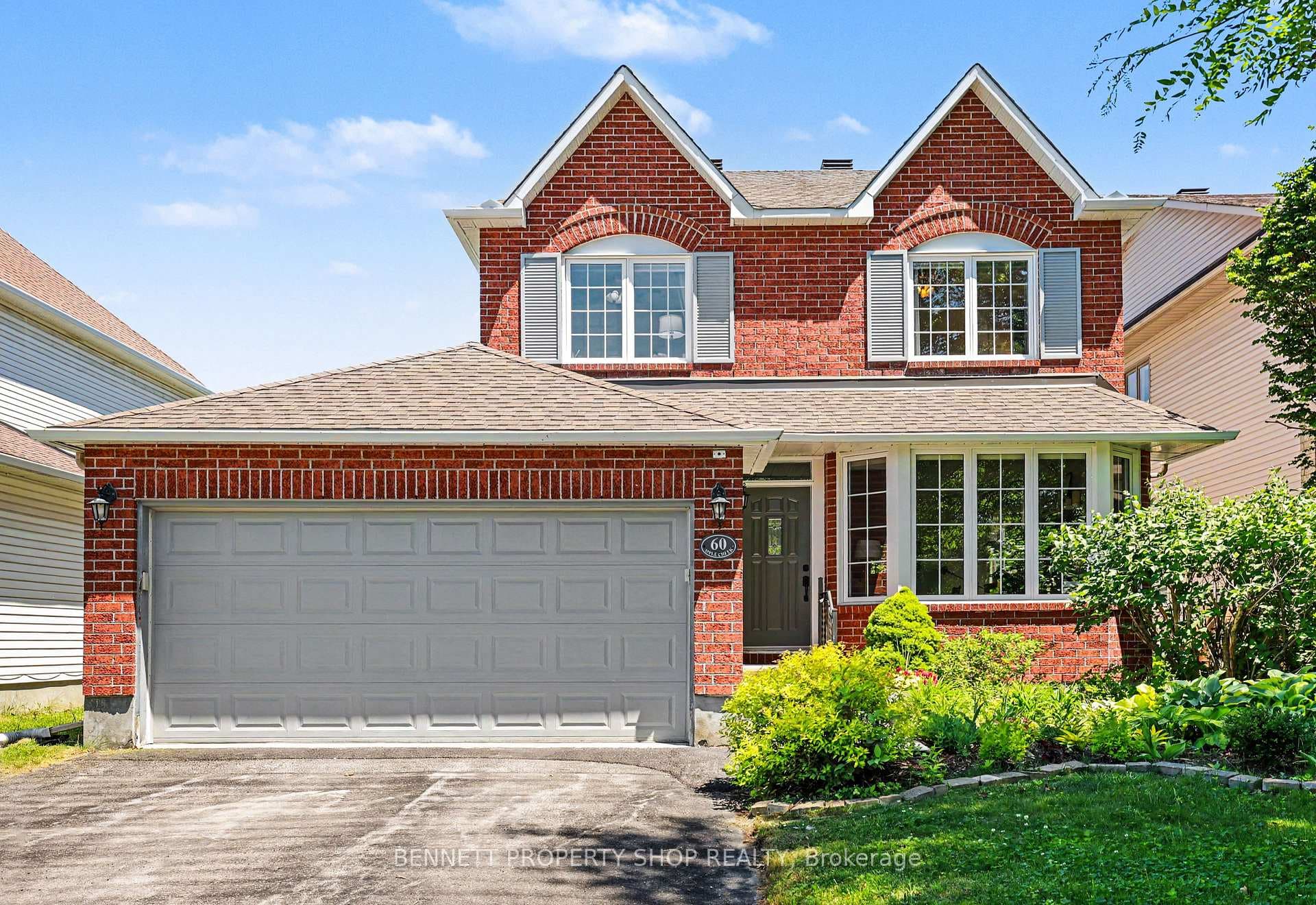 60 Apple Creek Crescent, Kanata, ON K2M 2M5