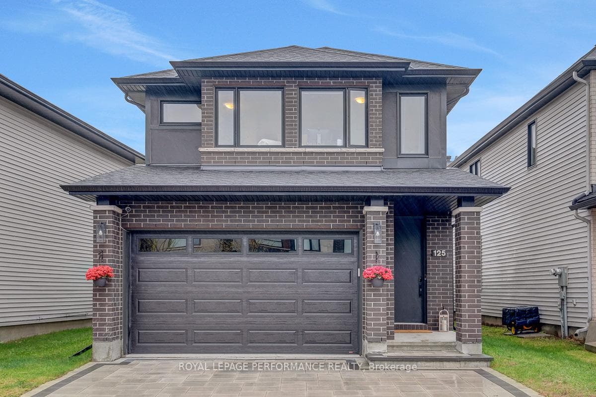 125 Dun Skipper Drive, Blossom Park - Airport and Area, ON K1X 0G2