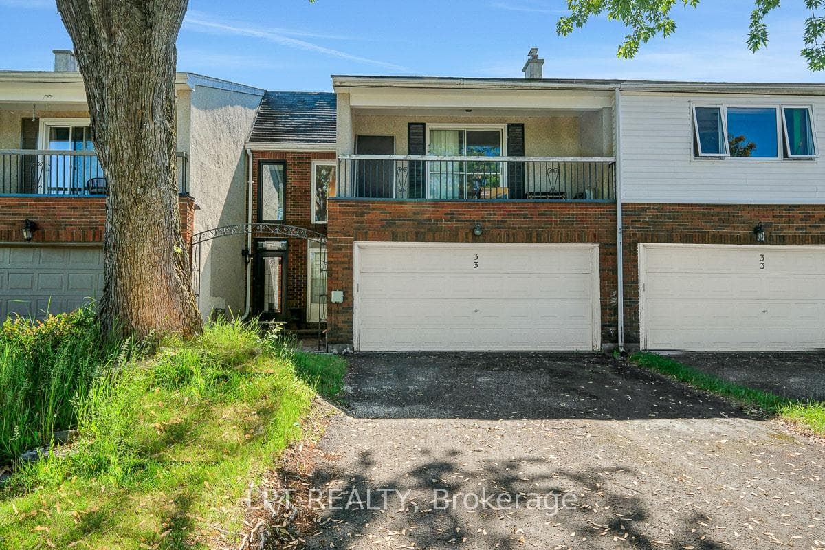 33 Estelle Crescent, South of Baseline to Knoxdale, ON K2H 5W9