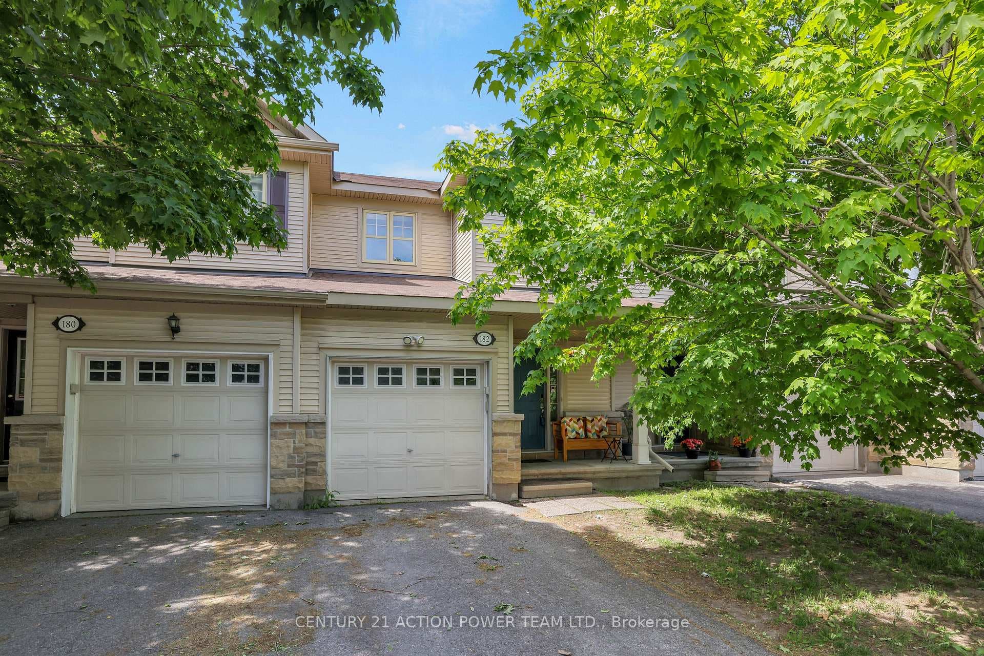 182 Prem Circle, Barrhaven, ON K2J 0C4