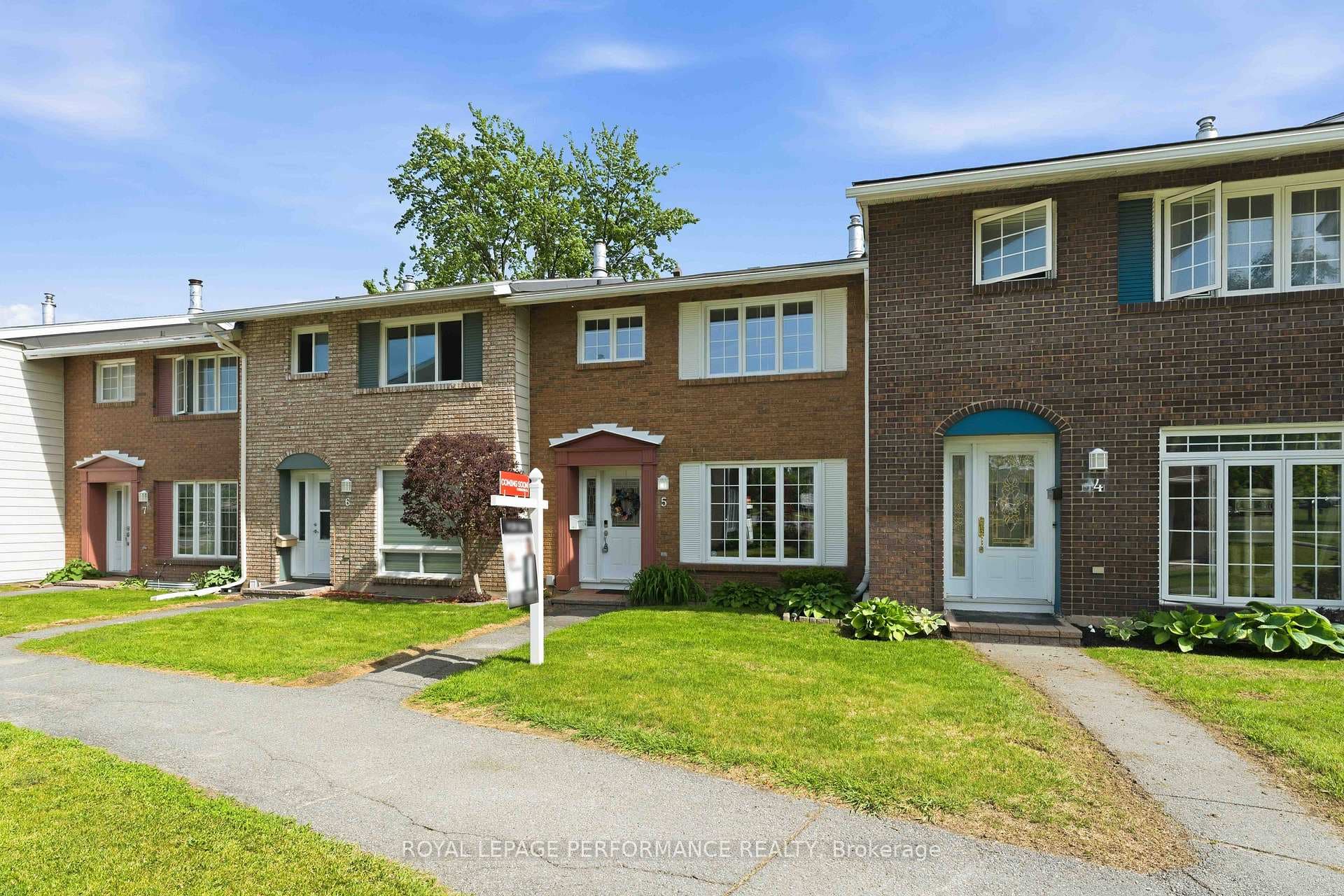 2051 Jasmine Crescent 5, Beacon Hill North - South and Area, ON K1J 7W2
