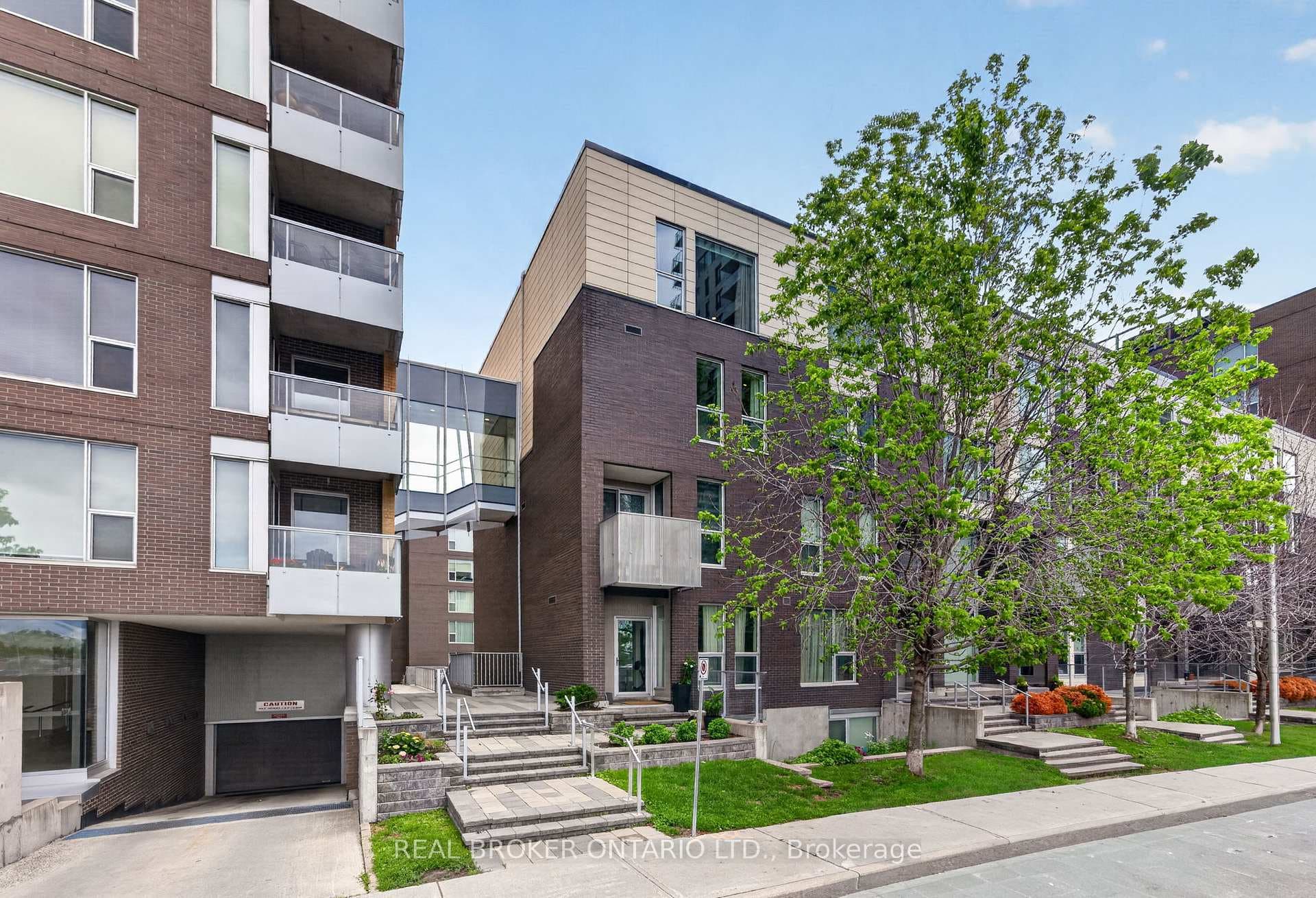 300 B Lett Street 317, West Centre Town, ON K1R 0A8