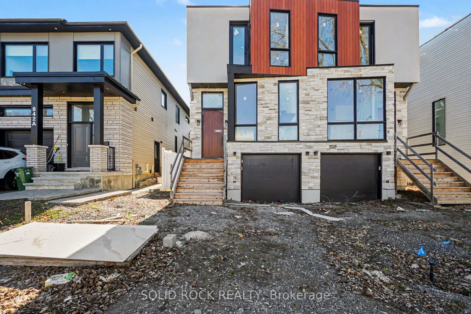 840 Alpine Avenue, Britannia Heights - Queensway Terrace N and Area, ON K2B 5R6