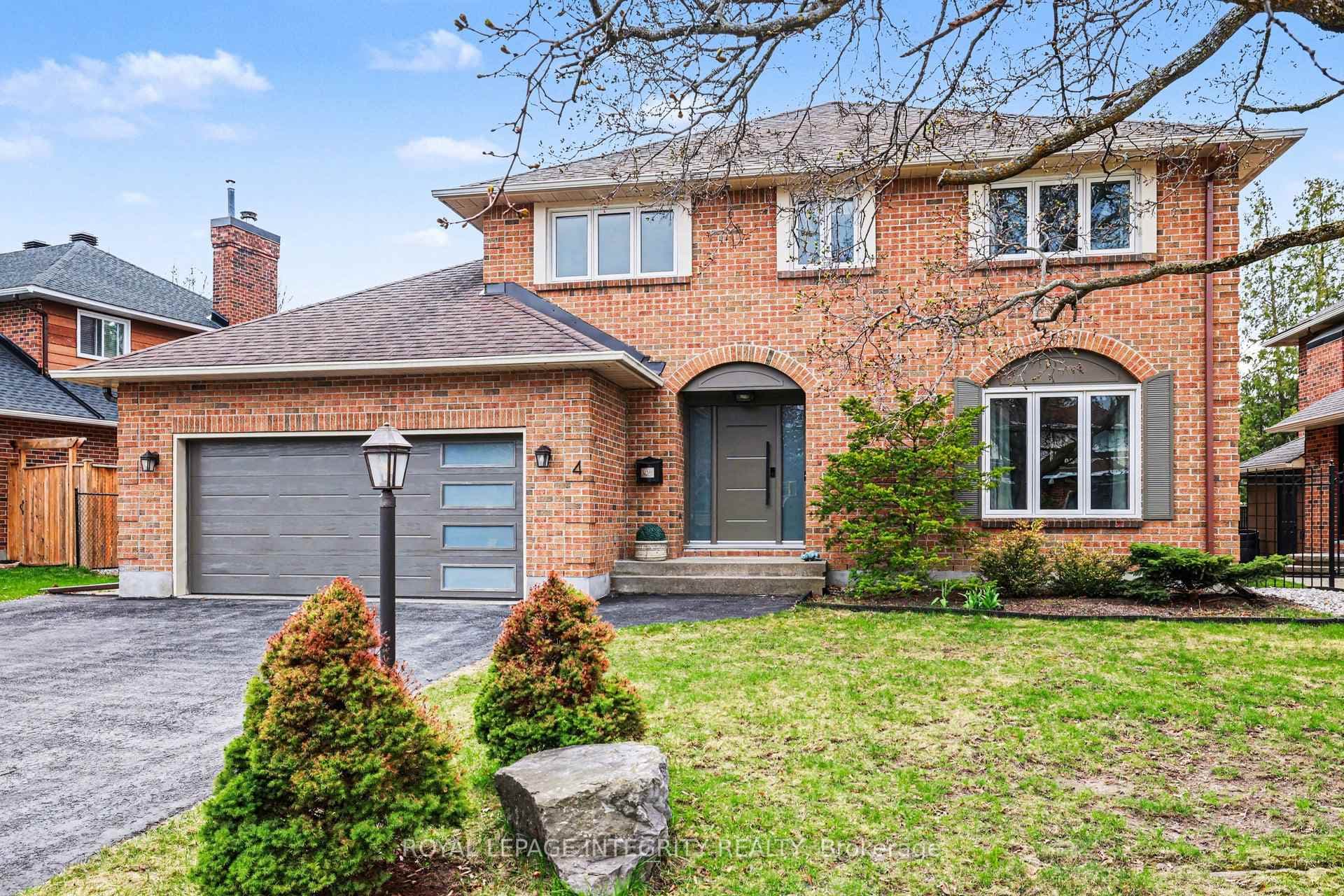 4 Pinecone Trail, Stittsville - Munster - Richmond, ON K2S 1E1