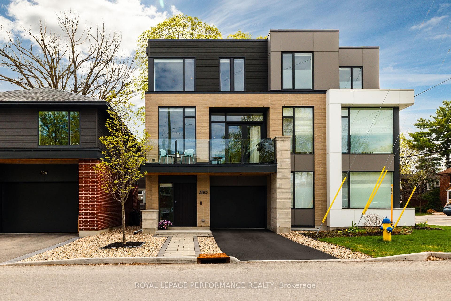 330 Kenwood Avenue, Westboro - Hampton Park, ON K1Z 8N2