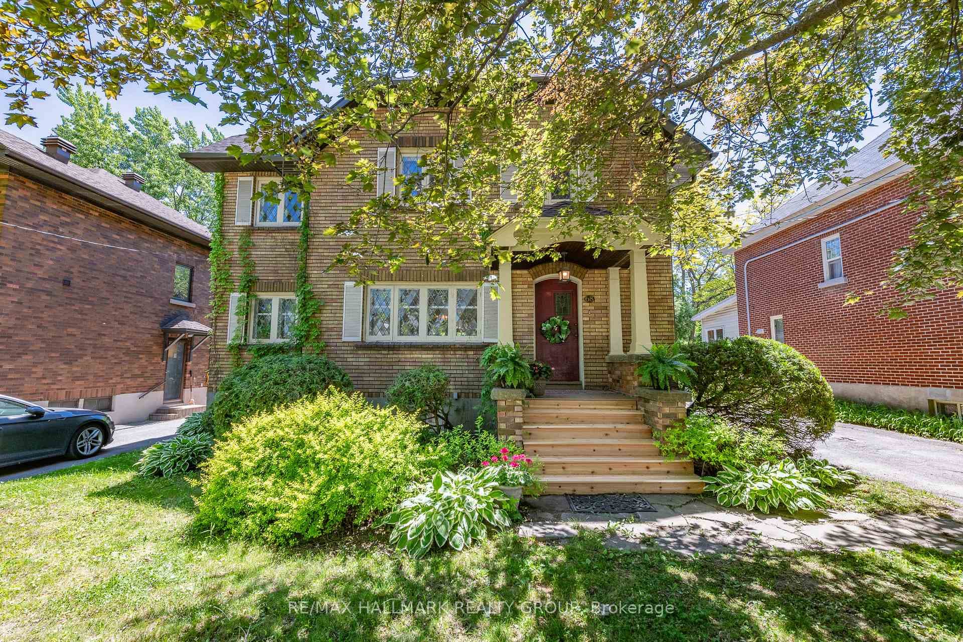 68 Kenora Street, Tunneys Pasture and Ottawa West, ON K1Y 3L1