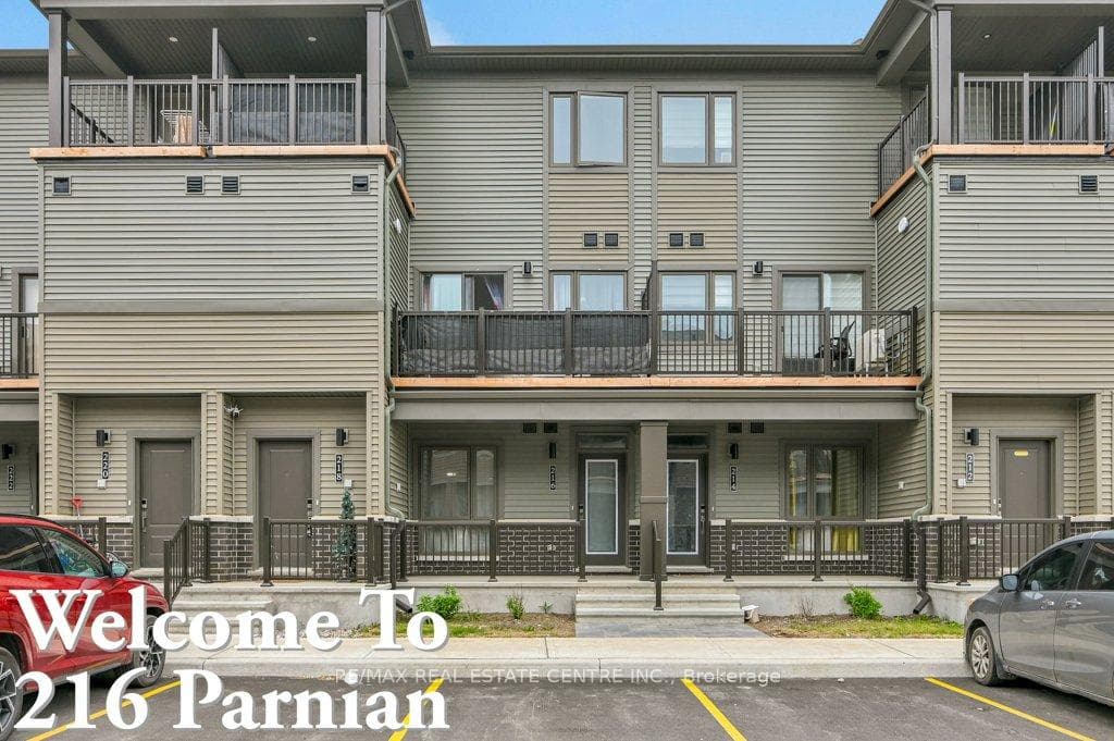 216 Parnian Pvt Private, Barrhaven, ON K2J 6H3