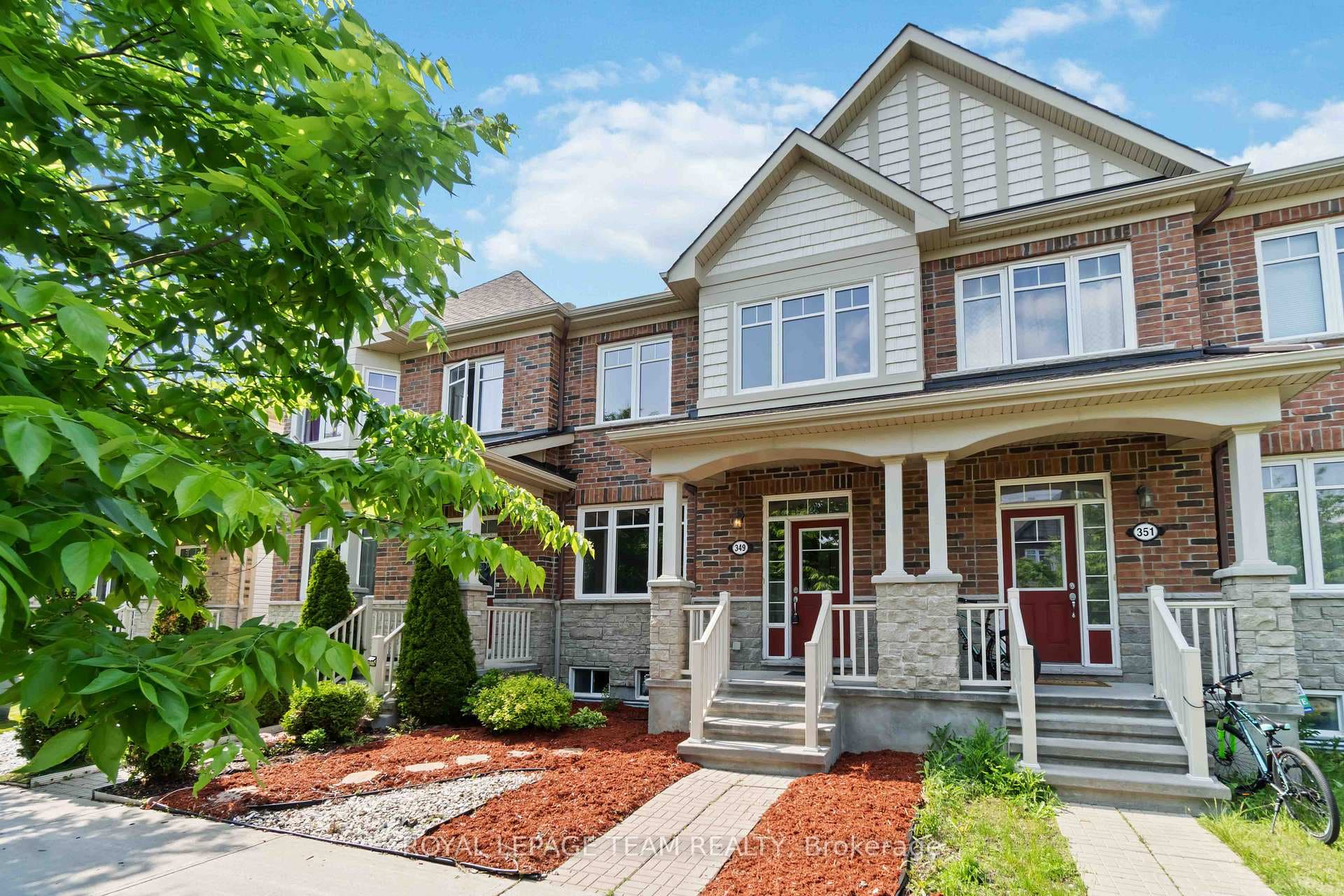 349 SWEETFLAG Street, Barrhaven, ON K2J 5A3