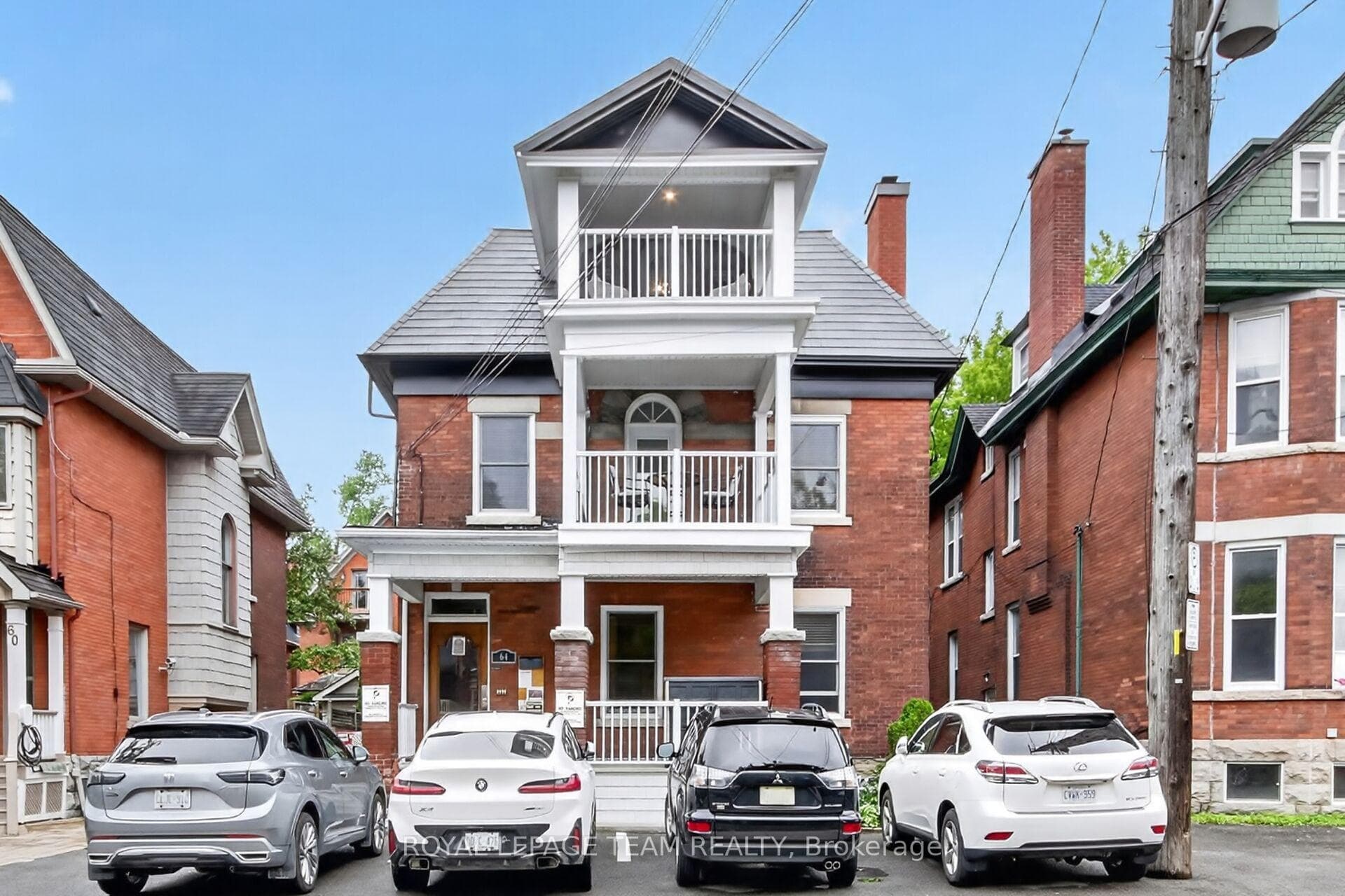 64 Delaware Avenue, Ottawa Centre, ON K2P 0Z3