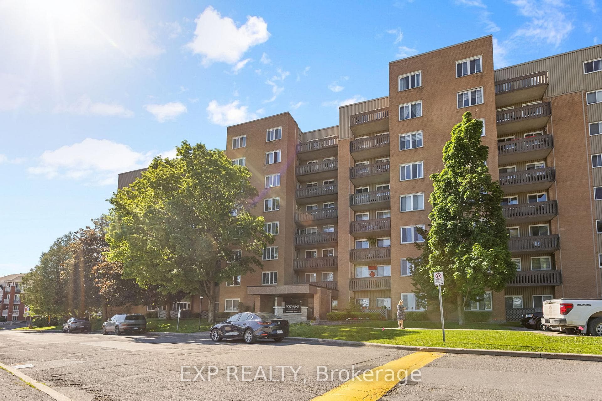 1599 Lassiter Terrace 418, Beacon Hill North - South and Area, ON K1J 8R6