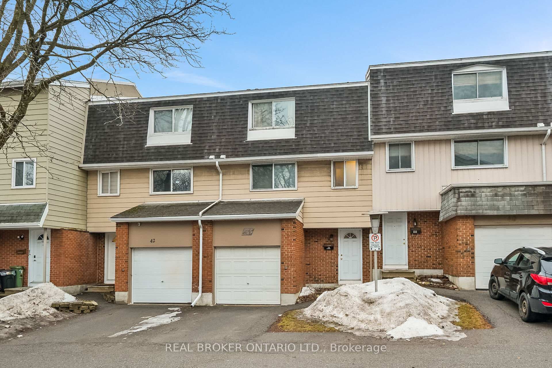 2669 SOUTHVALE Crescent 41, Elmvale Acres and Area, ON K1B 4V2