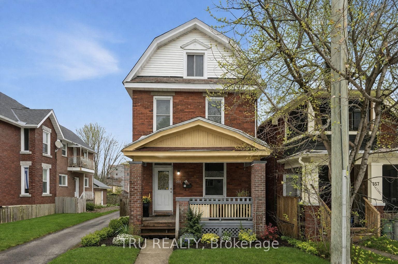355 Cambridge Street N, West Centre Town, ON K1R 7B3