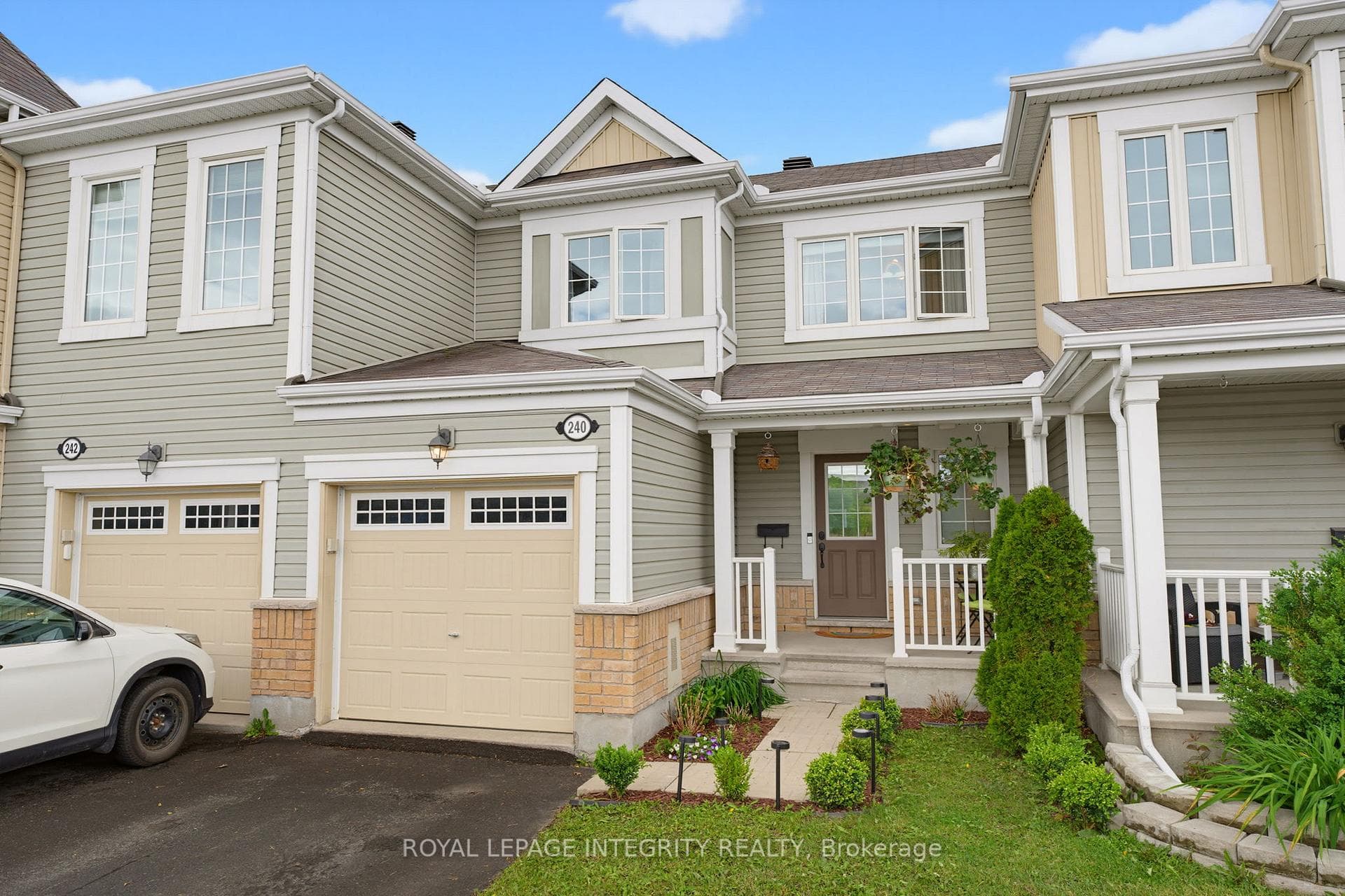 240 Soleil Avenue, Orleans - Cumberland and Area, ON K4A 0V9